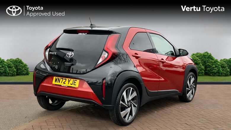 Toyota Aygo X 1.0 VVT-i Edge 5dr Petrol Hatchback